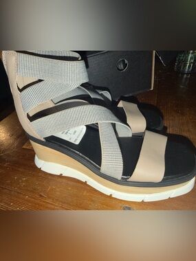 Sorel Joanie III Sport Strap Wedge Sandals Women’s Size 7 NWT Omega Taupe